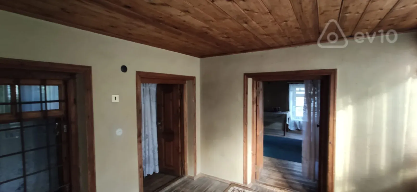 Satılır 6 otaqlı həyət evi 6 m²