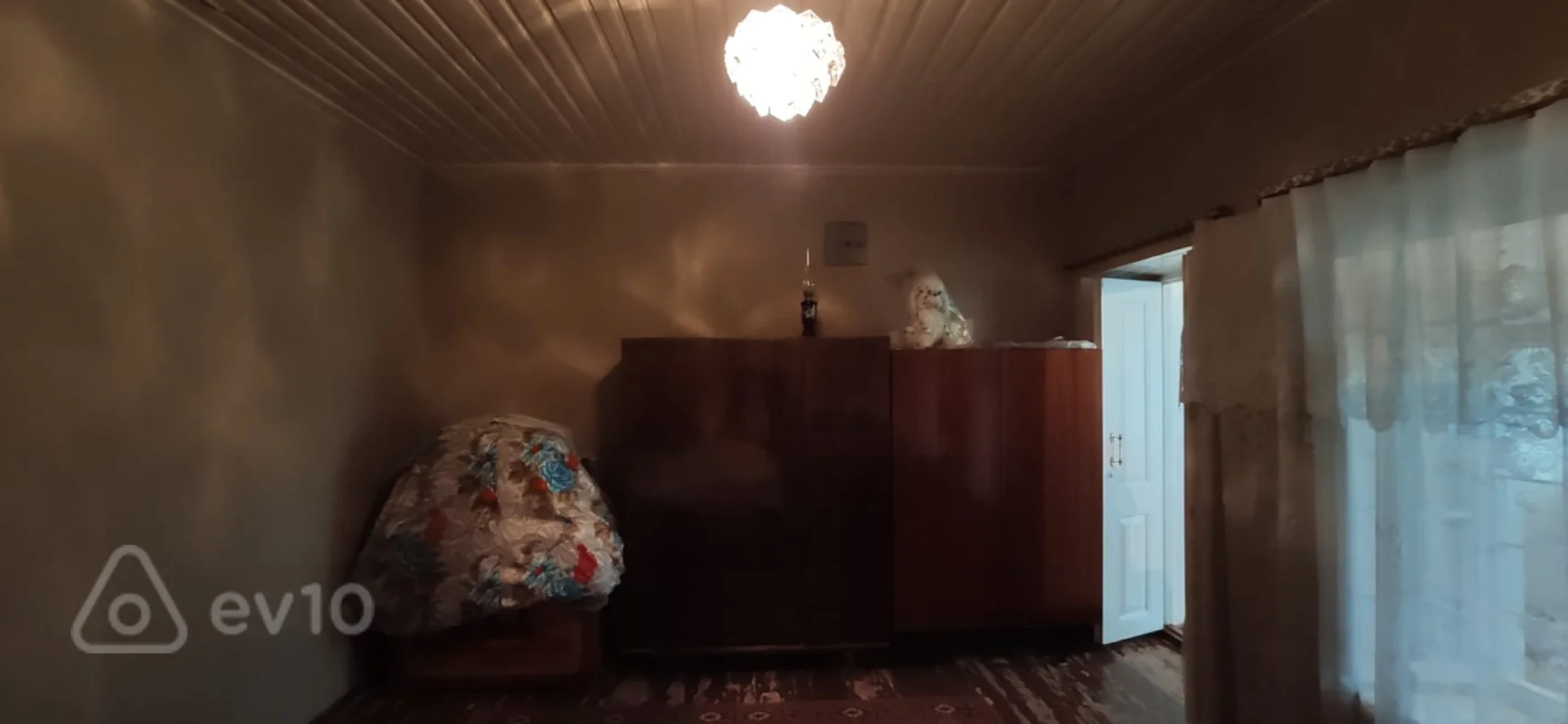 Satılır 6 otaqlı həyət evi 6 m²
