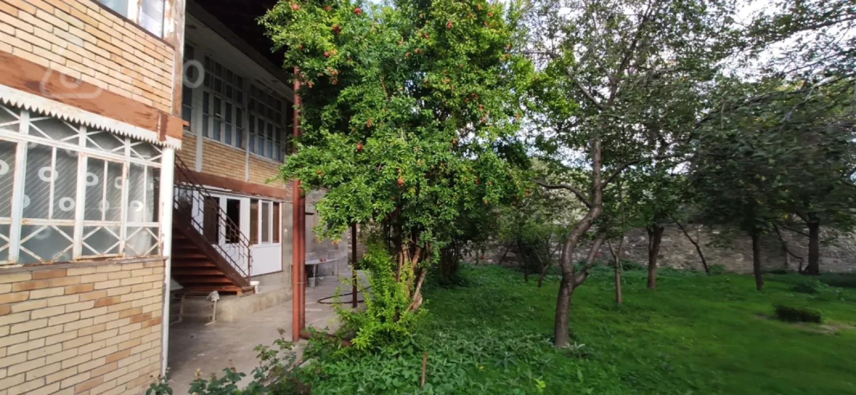 Satılır 6 otaqlı həyət evi 6 m²