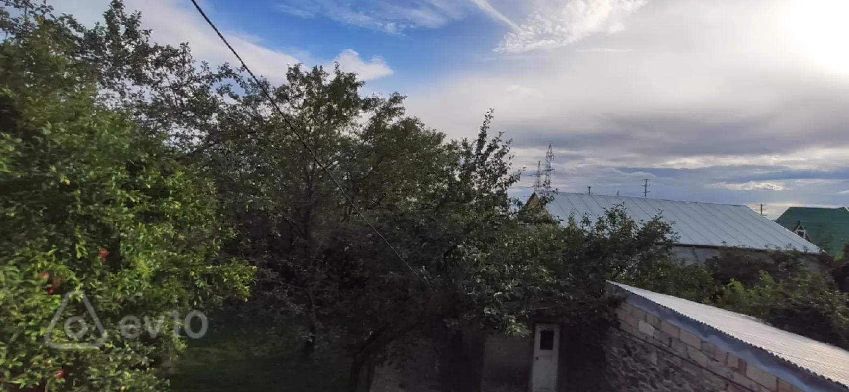 Satılır 6 otaqlı həyət evi 6 m²