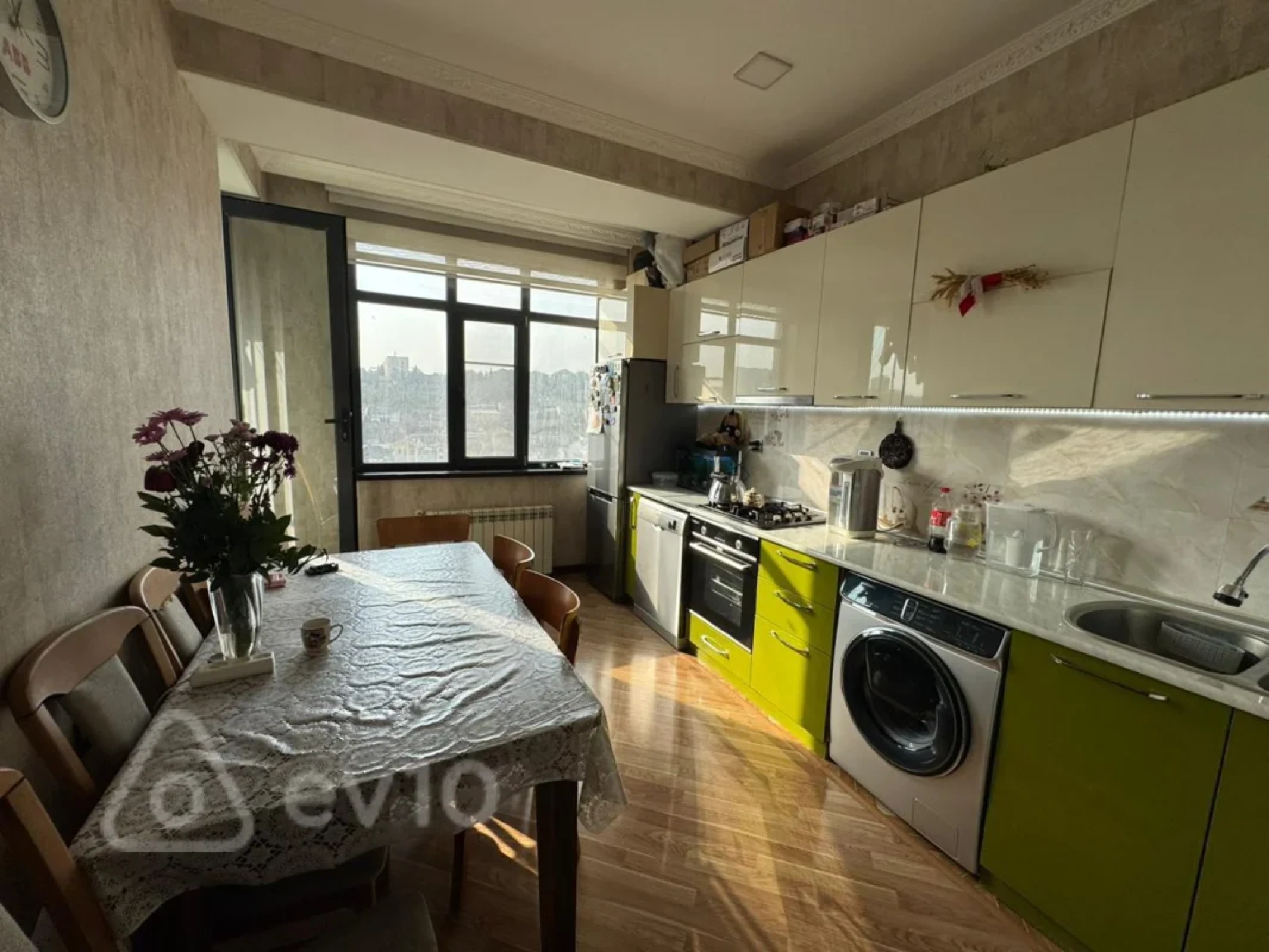 Satılır 2 otaqlı yeni tikili 70 m²
