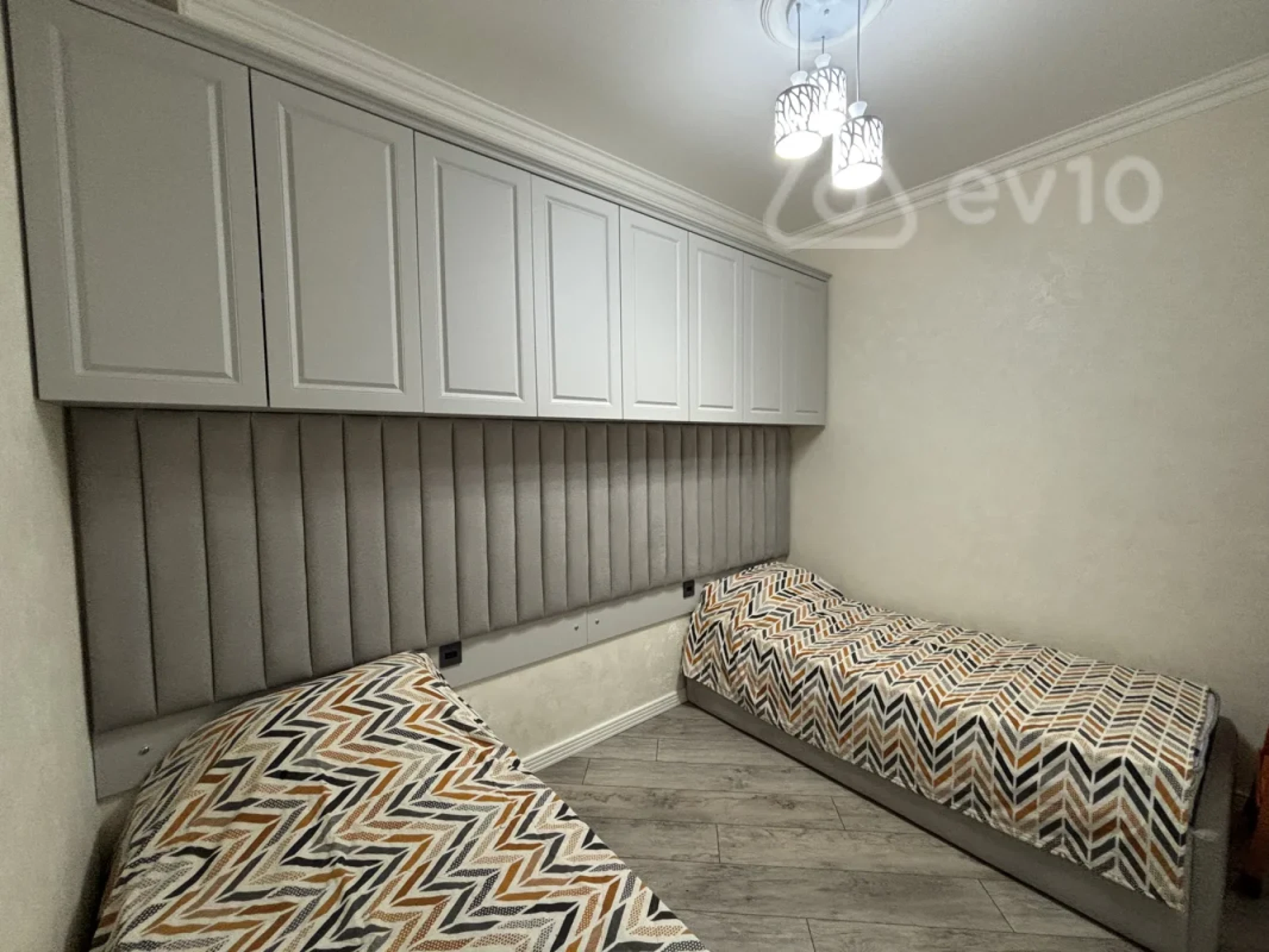 Kirayə verilir 2 otaqlı yeni tikili 80 m²