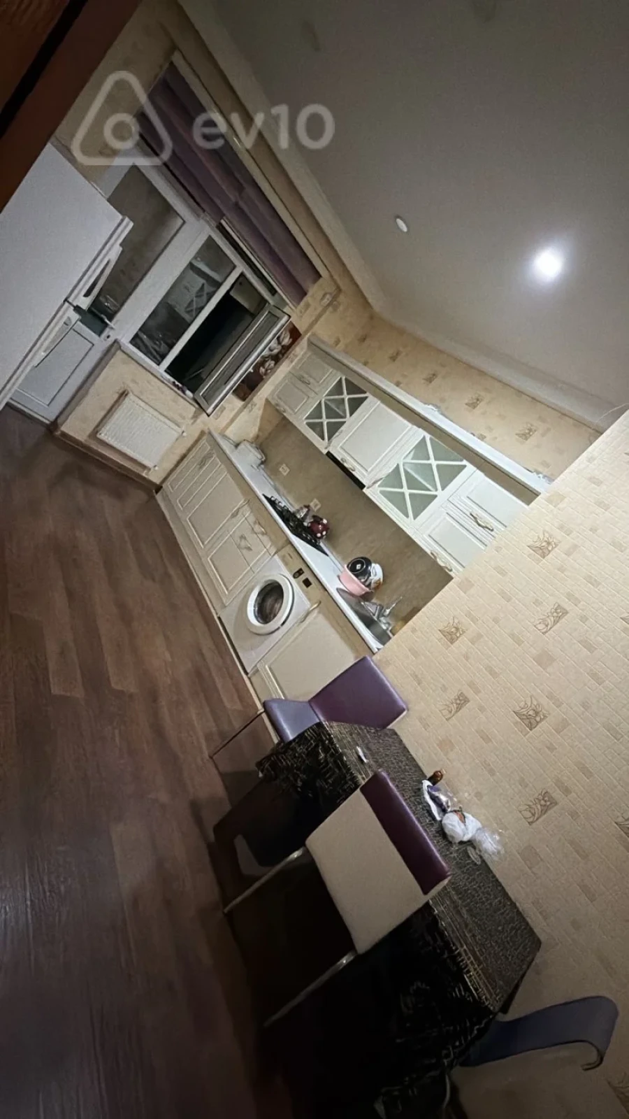 Kirayə verilir 2 otaqlı yeni tikili 80 m²