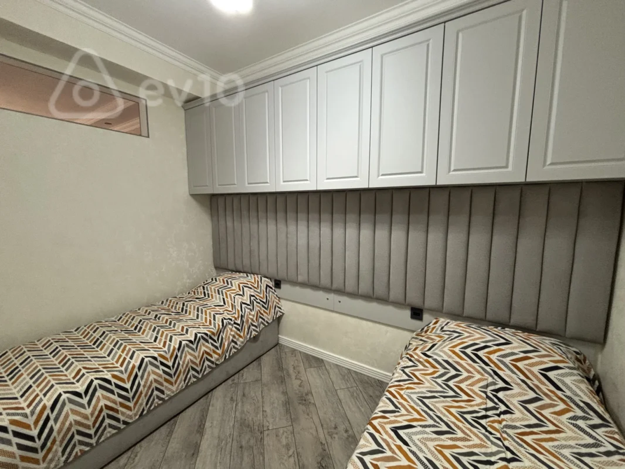 Kirayə verilir 2 otaqlı yeni tikili 80 m²