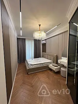 Kirayə verilir 2 otaqlı yeni tikili 80 m²