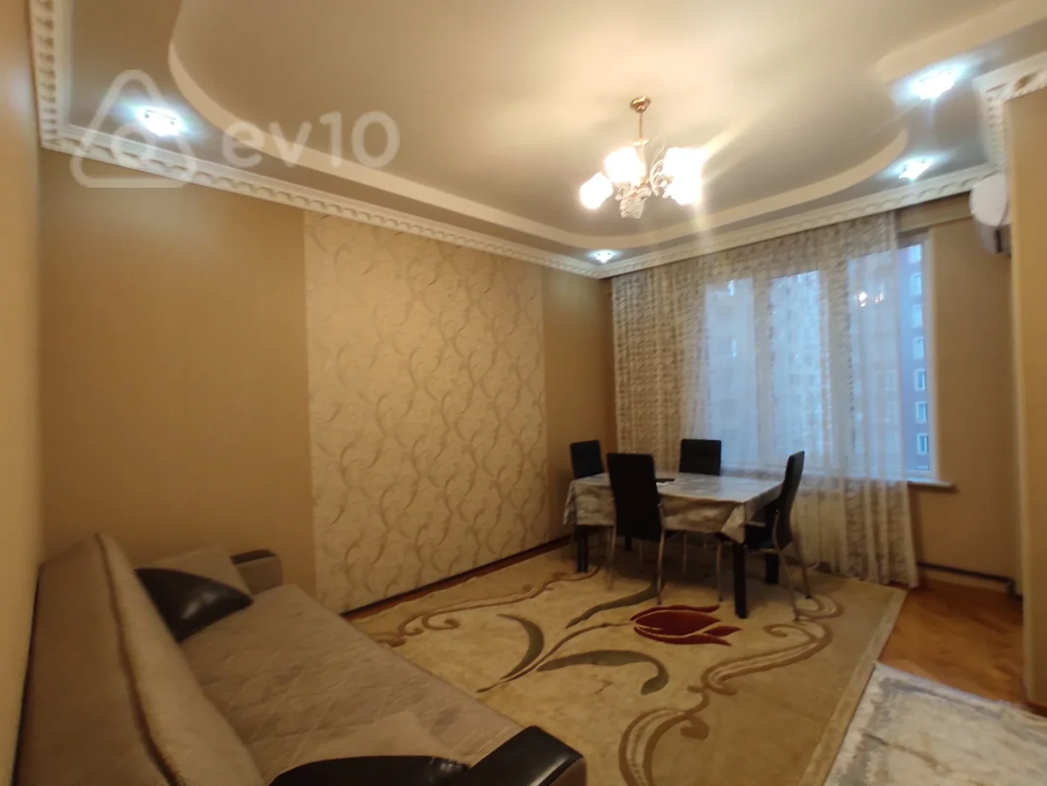 Kirayə verilir 2 otaqlı yeni tikili 65 m²