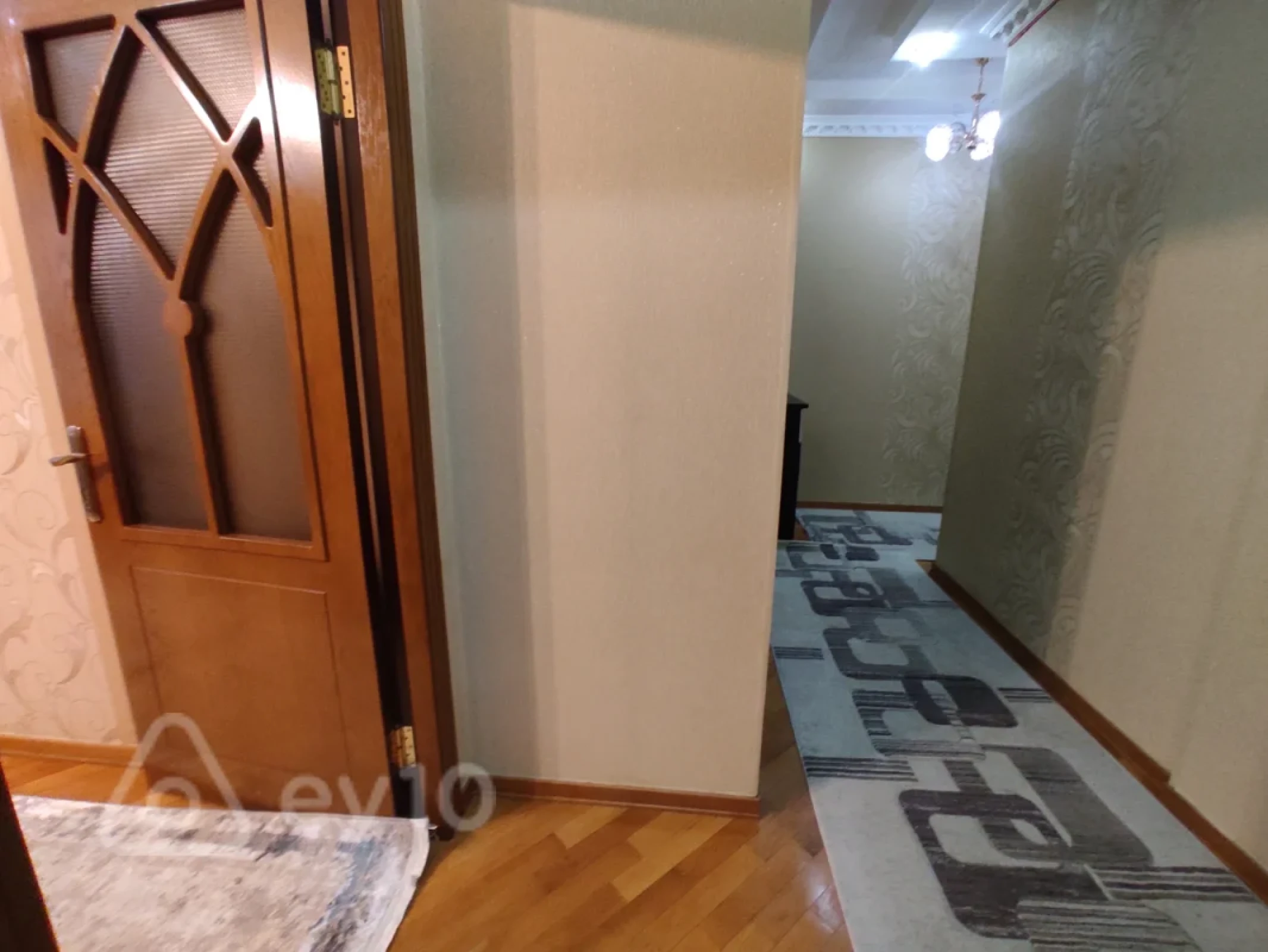 Kirayə verilir 2 otaqlı yeni tikili 65 m²