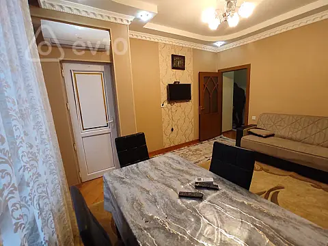 Kirayə verilir 2 otaqlı yeni tikili 65 m²