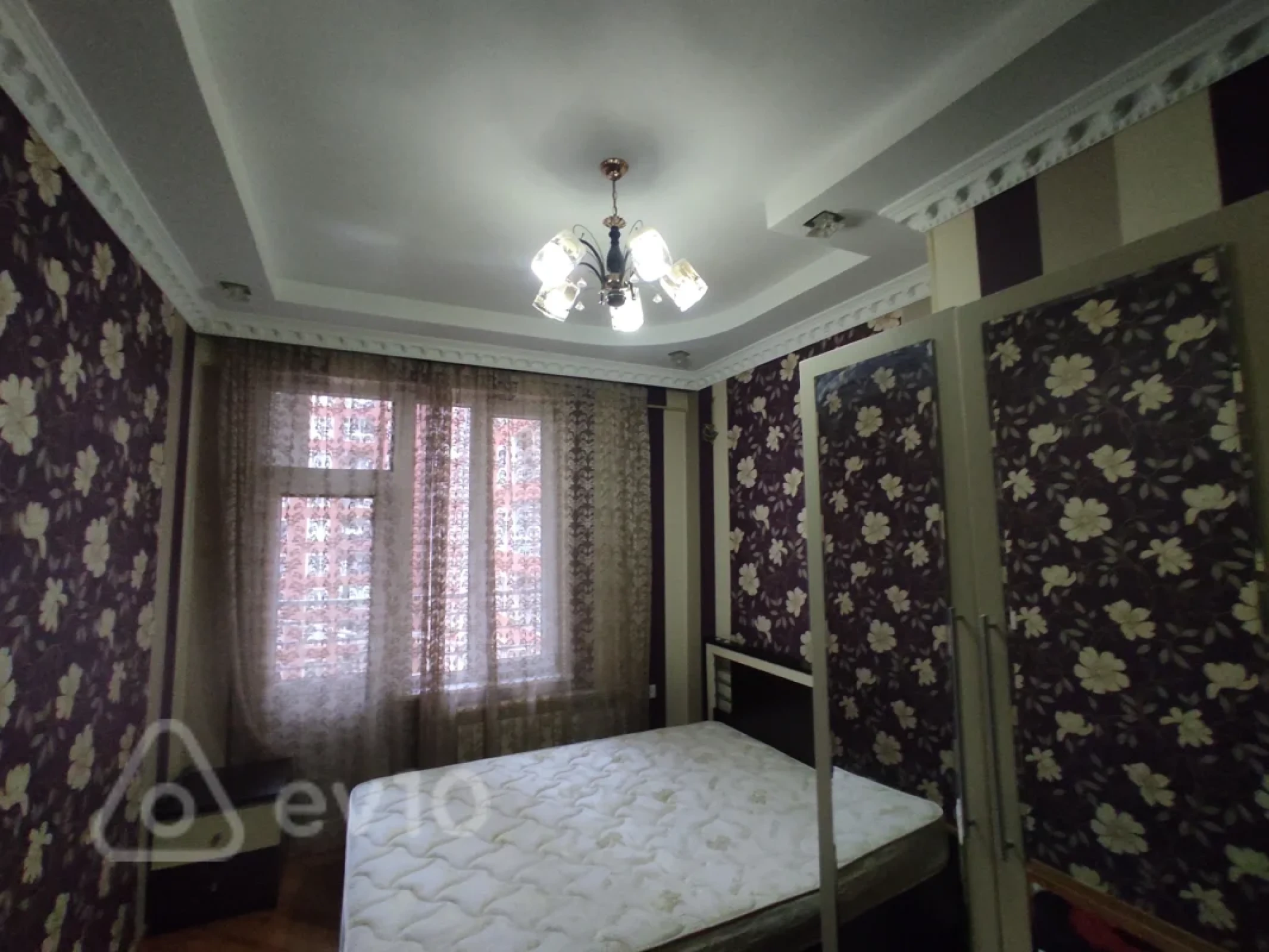 Kirayə verilir 2 otaqlı yeni tikili 65 m²