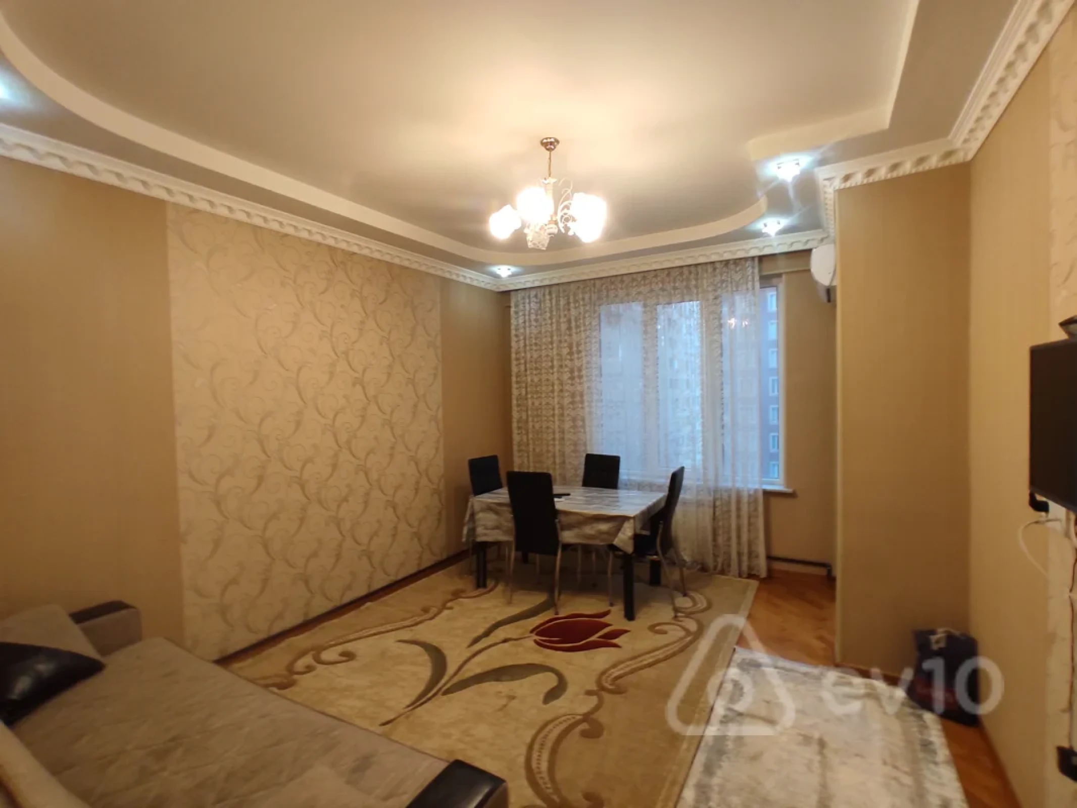 Kirayə verilir 2 otaqlı yeni tikili 65 m²