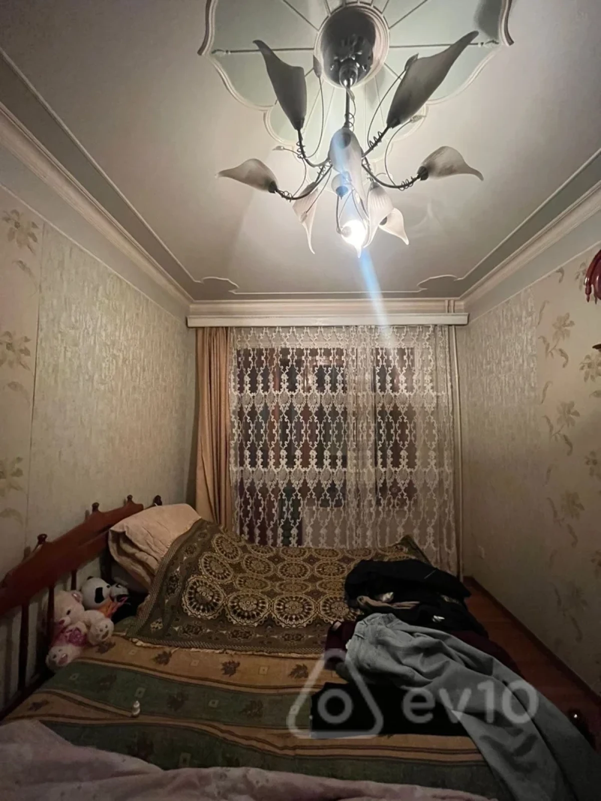 Kirayə verilir 3 otaqlı köhnə tikili 85 m²