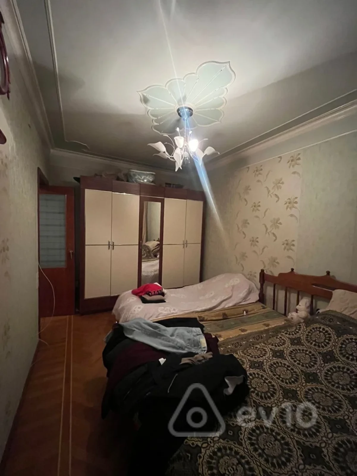 Kirayə verilir 3 otaqlı köhnə tikili 85 m²