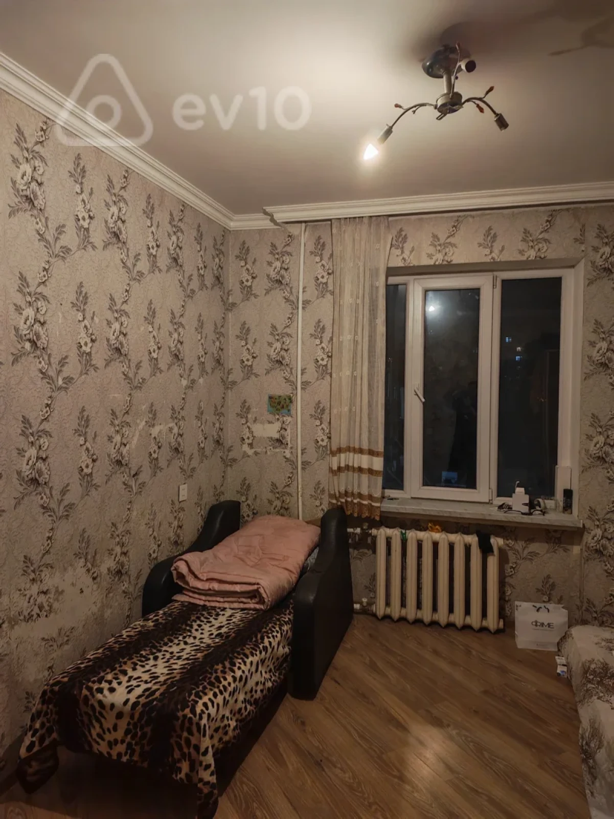 Kirayə verilir 3 otaqlı köhnə tikili 72 m²