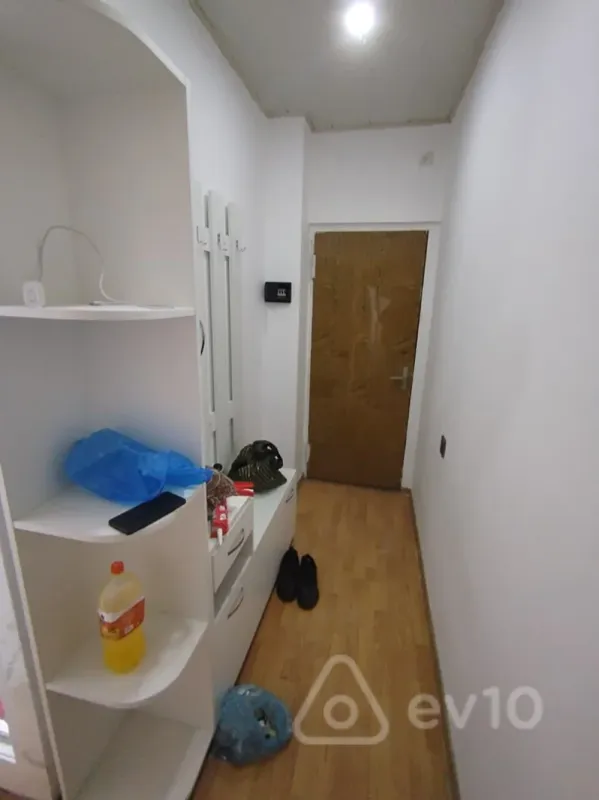 Kirayə verilir 2 otaqlı yeni tikili 60 m²