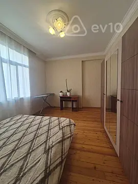 Kirayə verilir 3 otaqlı yeni tikili 90 m²