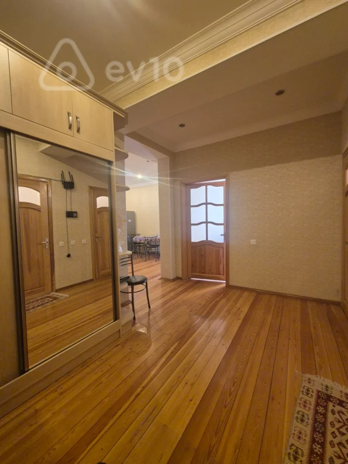 Kirayə verilir 3 otaqlı yeni tikili 90 m²