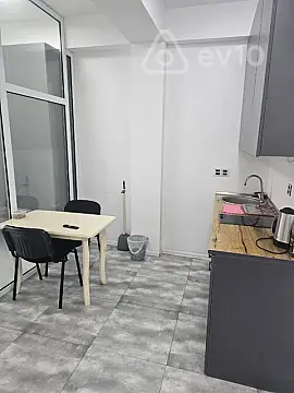Kirayə verilir 2 otaqlı yeni tikili 40 m²