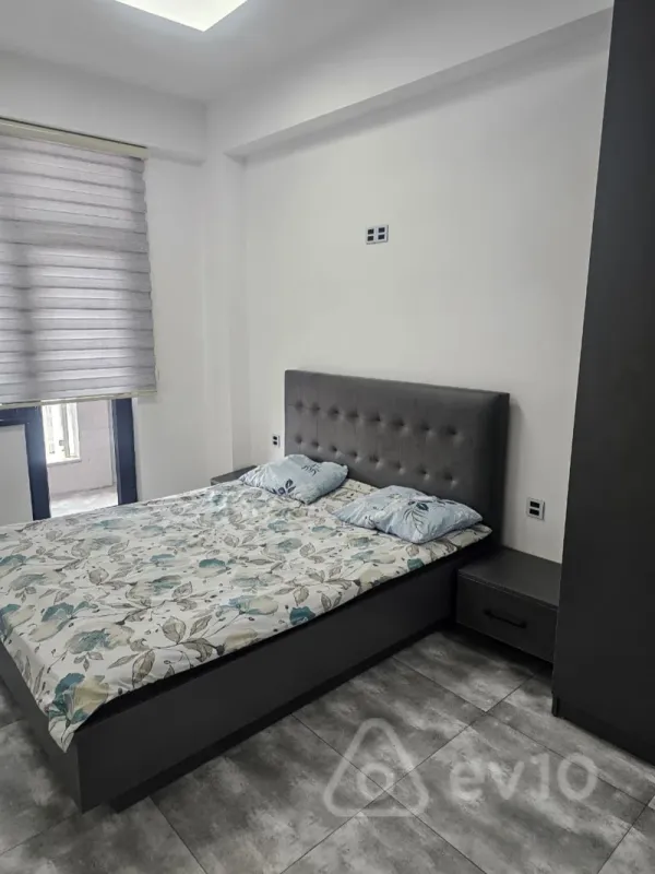 Kirayə verilir 2 otaqlı yeni tikili 40 m²