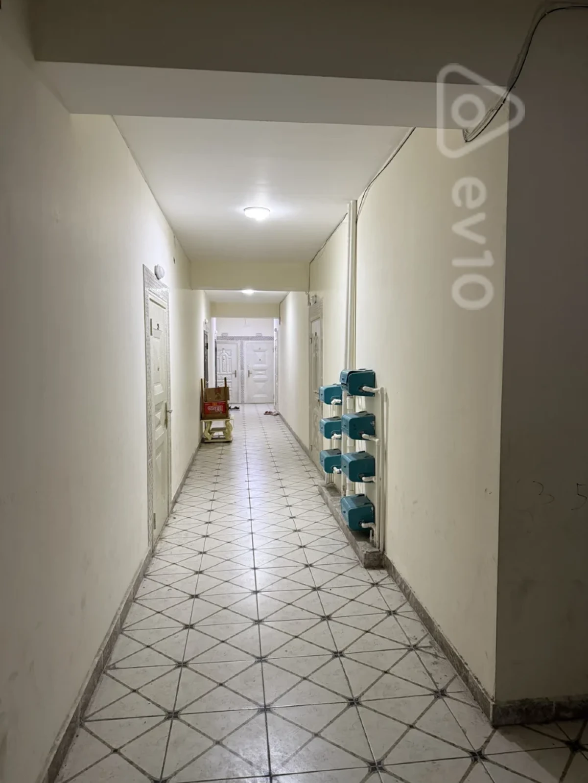 Satılır 3 otaqlı yeni tikili 75 m²