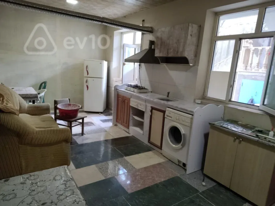 Kirayə verilir 1 otaqlı yeni tikili 50 m²