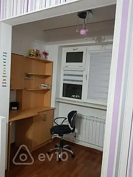 Kirayə verilir 3 otaqlı köhnə tikili 80 m²