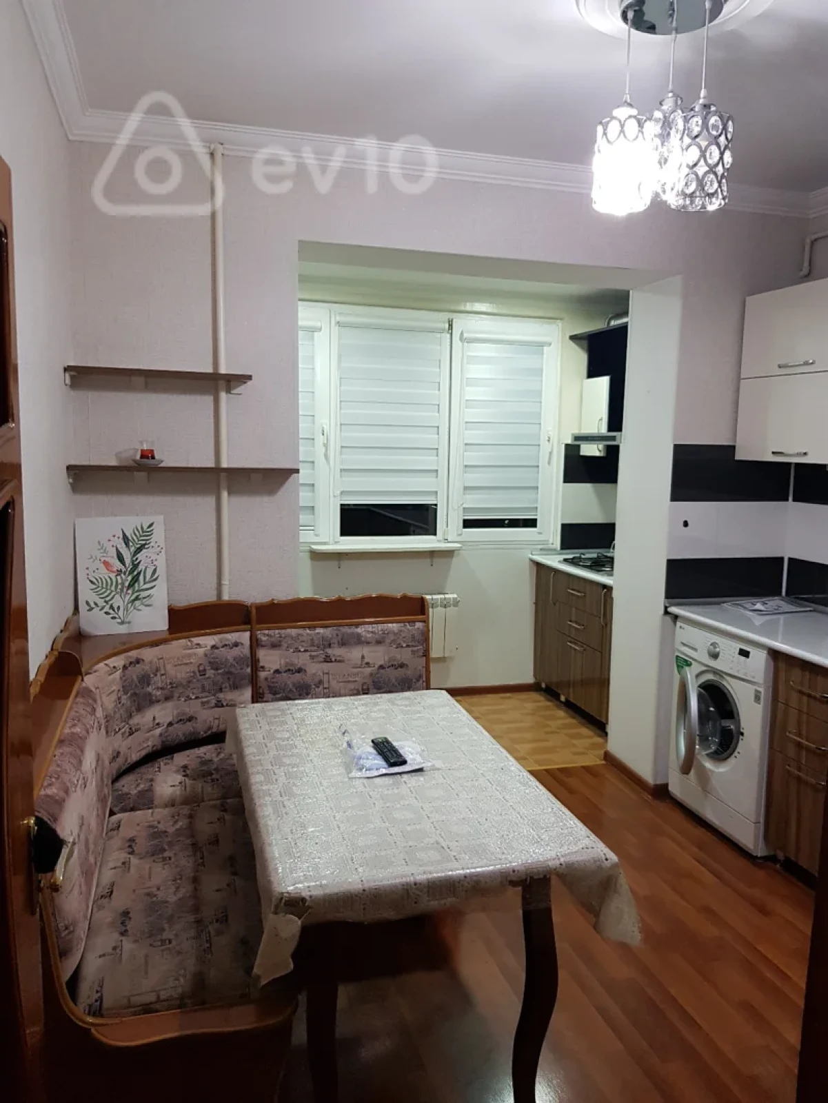 Kirayə verilir 3 otaqlı köhnə tikili 80 m²