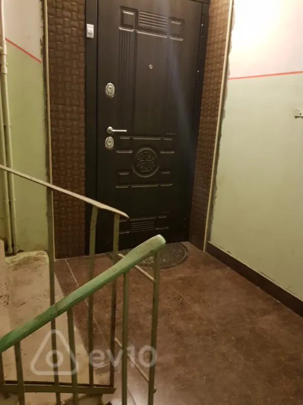 Kirayə verilir 3 otaqlı köhnə tikili 80 m²