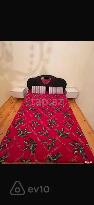 Kirayə verilir 2 otaqlı köhnə tikili 94 m²