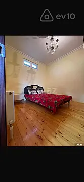 Kirayə verilir 2 otaqlı köhnə tikili 94 m²