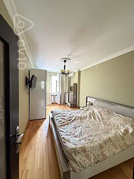 Satılır 3 otaqlı köhnə tikili 82 m²