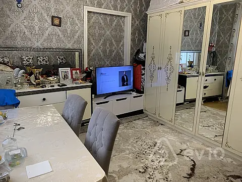 Satılır 4 otaqlı həyət evi 100 m²