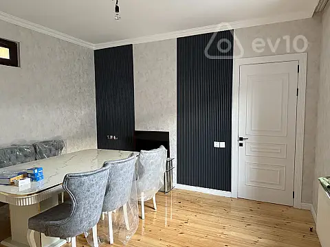 Satılır 4 otaqlı həyət evi 100 m² — Bakı, Nizami 4 otaq 100.00 m²