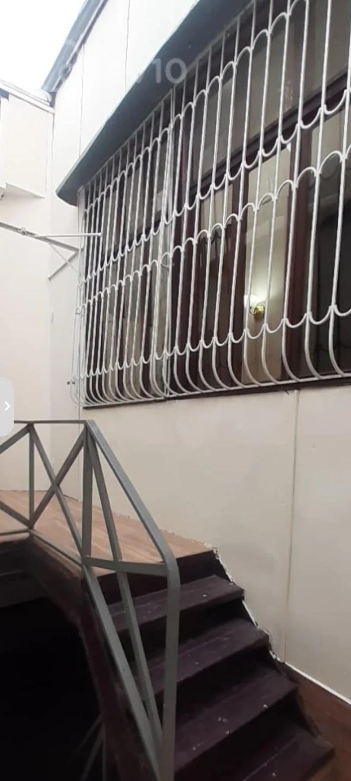 Kirayə verilir 2 otaqlı köhnə tikili 60 m²