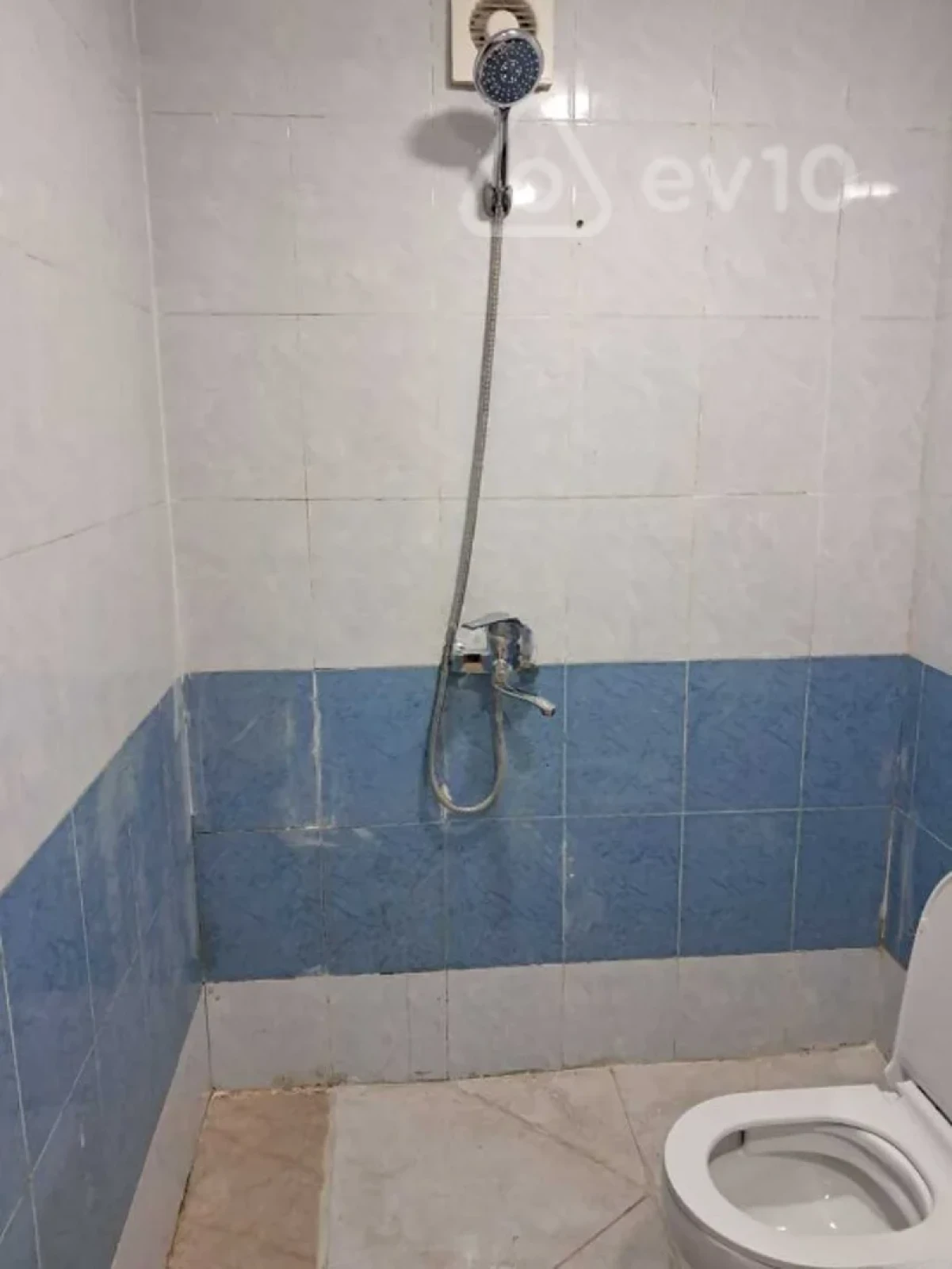 Kirayə verilir 2 otaqlı yeni tikili 40 m²