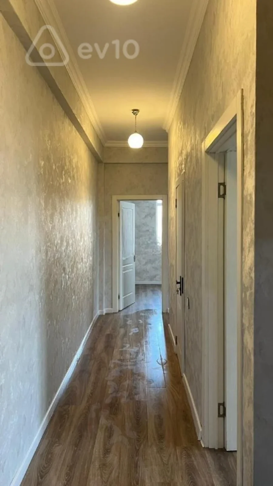 Satılır 2 otaqlı yeni tikili 65 m²