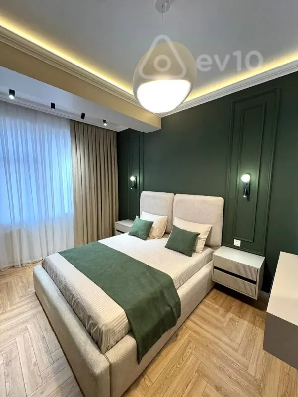 Kirayə verilir 2 otaqlı yeni tikili 77 m²