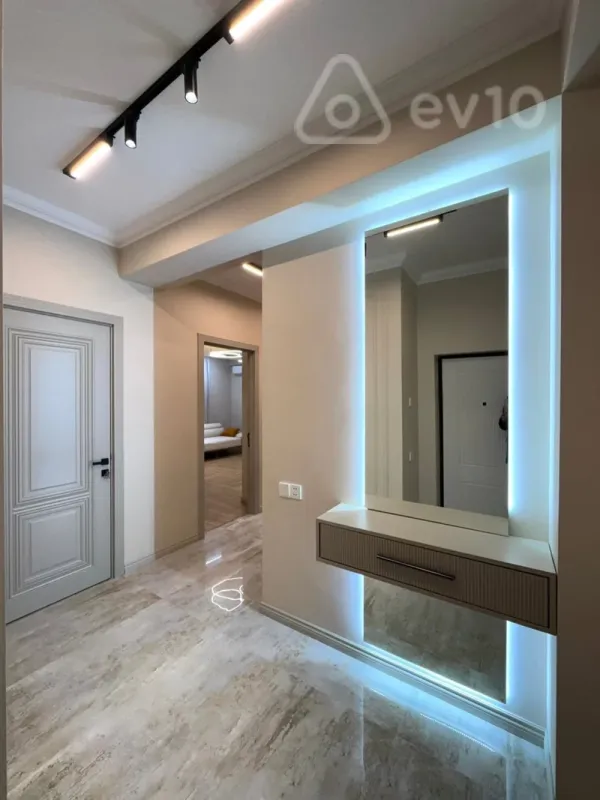 Kirayə verilir 2 otaqlı yeni tikili 77 m²