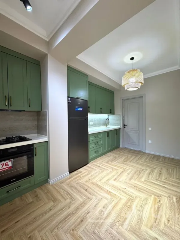 Kirayə verilir 2 otaqlı yeni tikili 77 m²