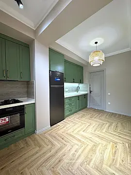 Kirayə verilir 2 otaqlı yeni tikili 77 m²