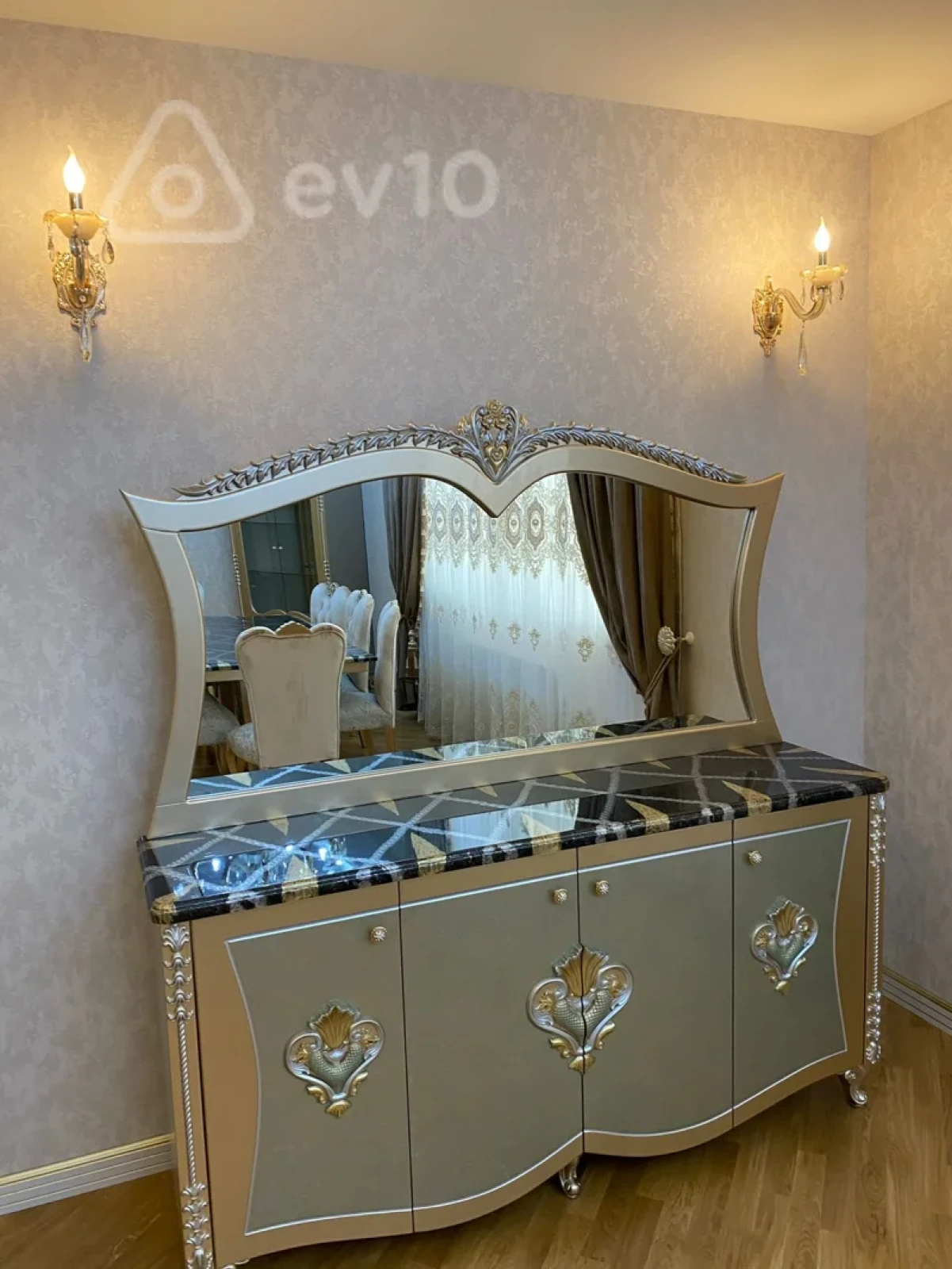 Kirayə verilir 3 otaqlı yeni tikili 170 m²