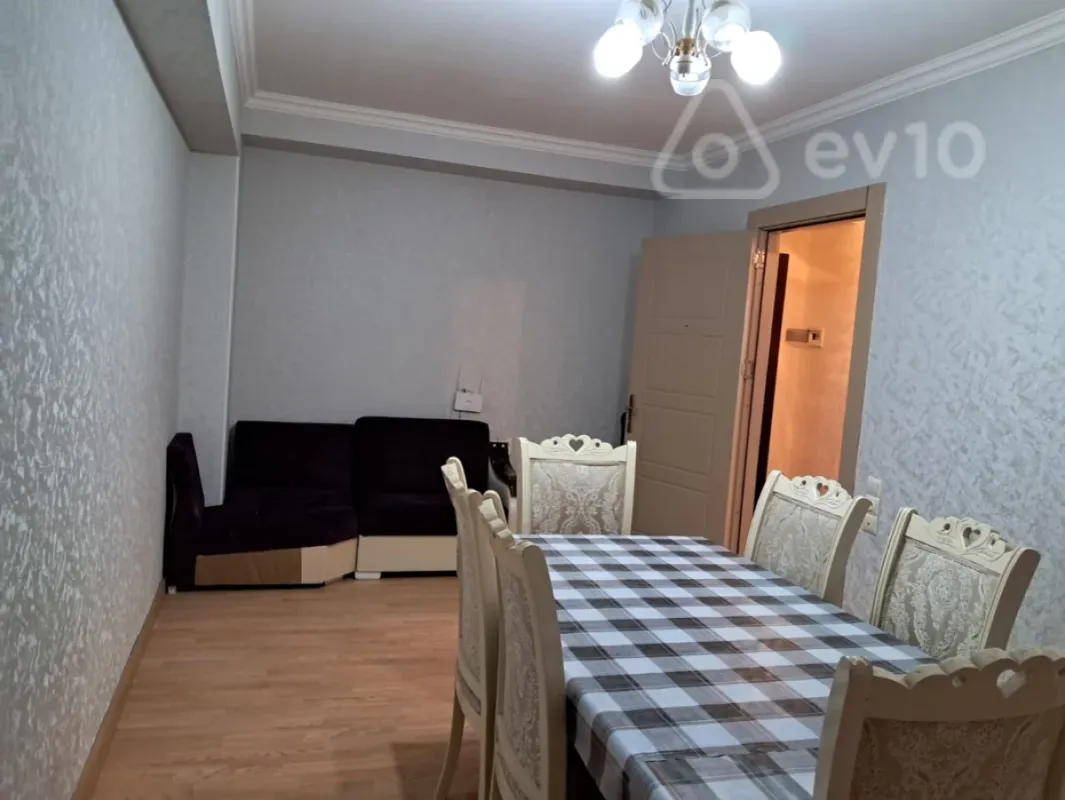 Kirayə verilir 2 otaqlı yeni tikili 45 m²
