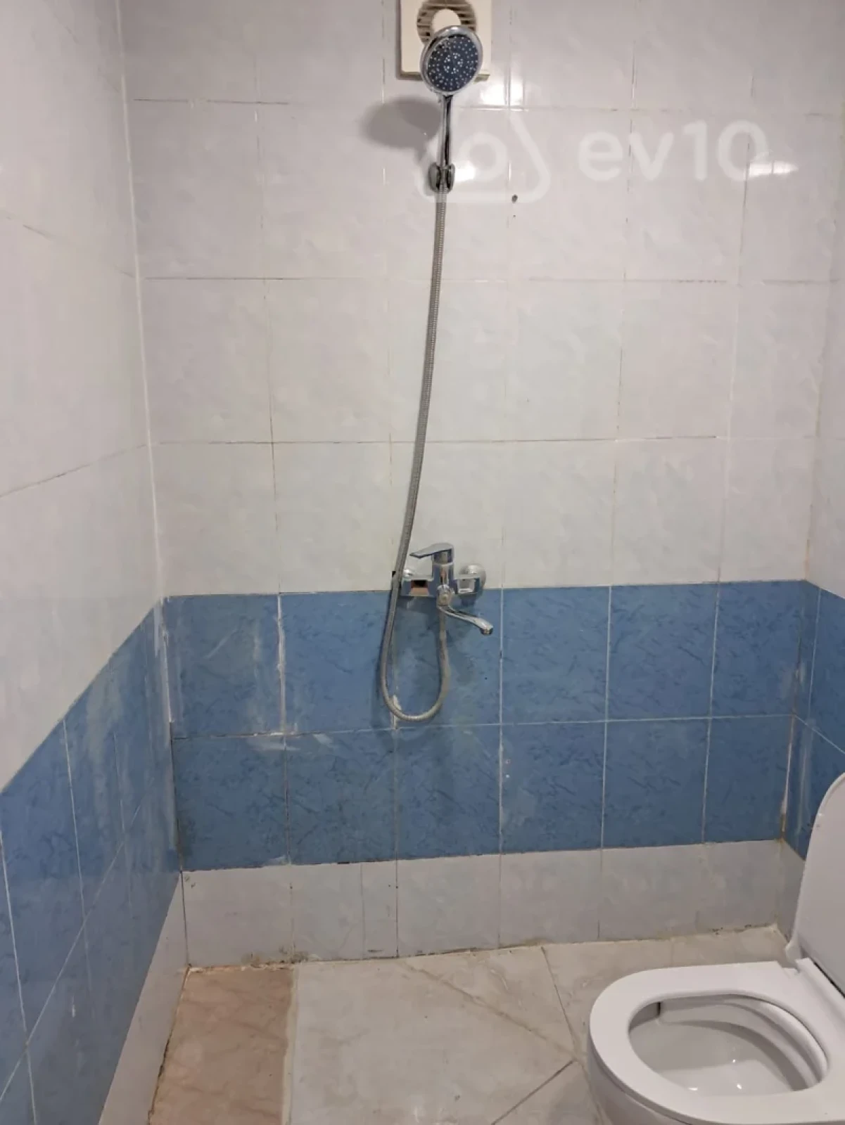 Kirayə verilir 2 otaqlı yeni tikili 45 m²