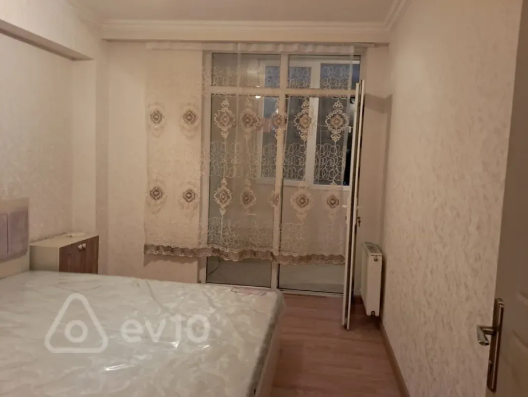Kirayə verilir 2 otaqlı yeni tikili 45 m²