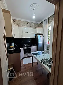Satılır 3 otaqlı həyət evi 85 m²