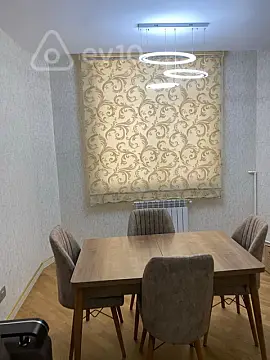 Kirayə verilir 3 otaqlı yeni tikili 170 m²