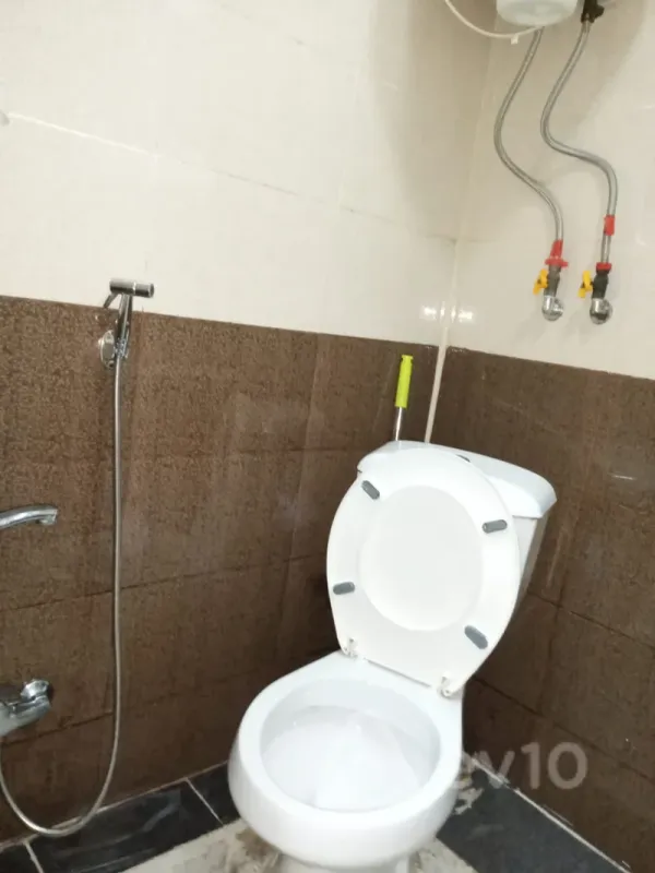 Kirayə verilir 2 otaqlı köhnə tikili 40 m²