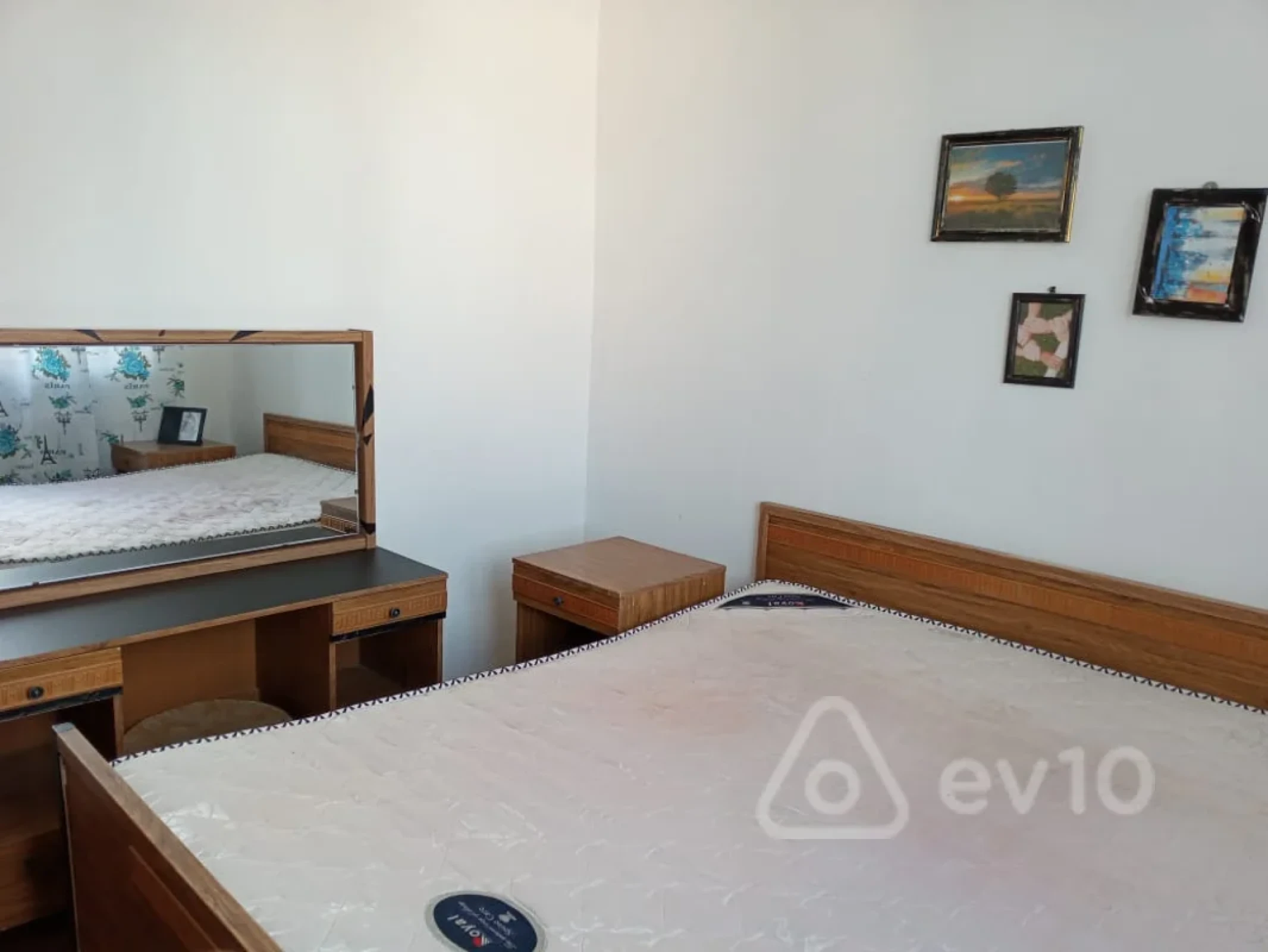 Kirayə verilir 2 otaqlı köhnə tikili 40 m²