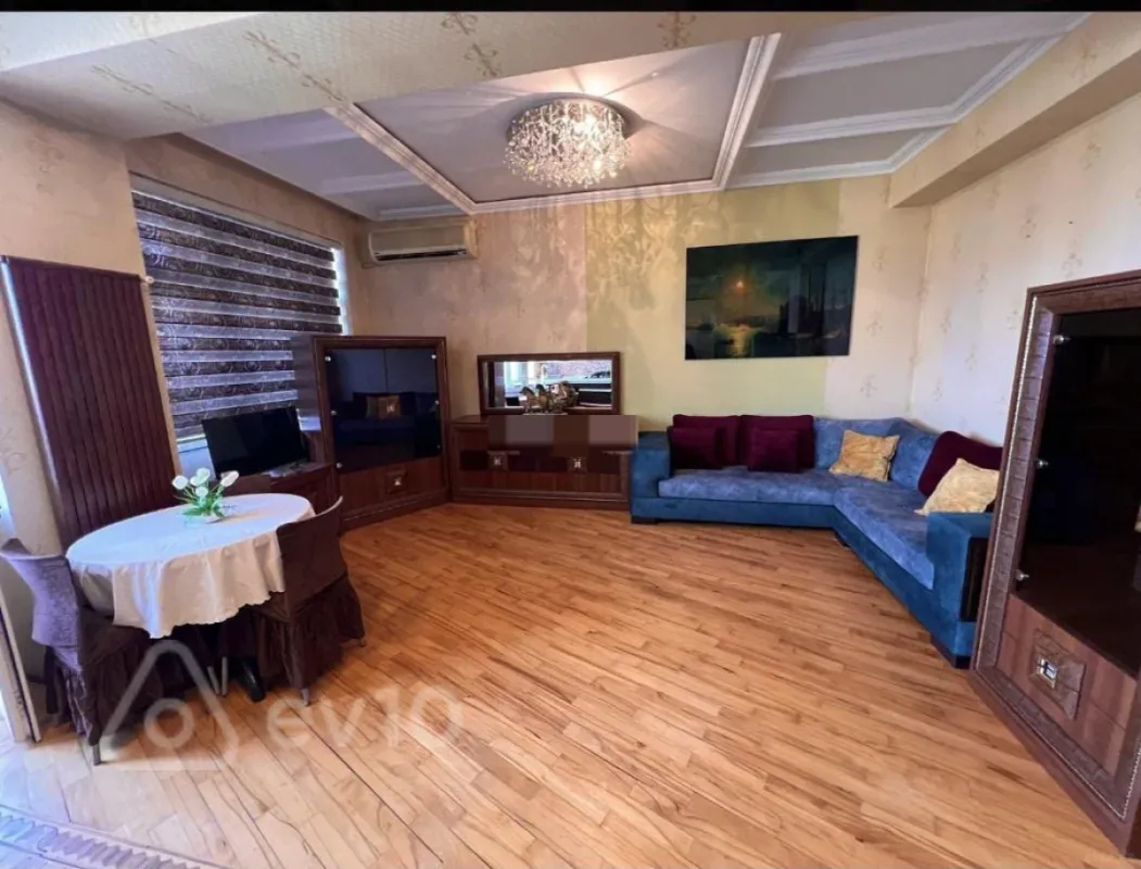 Kirayə verilir 2 otaqlı yeni tikili 60 m²