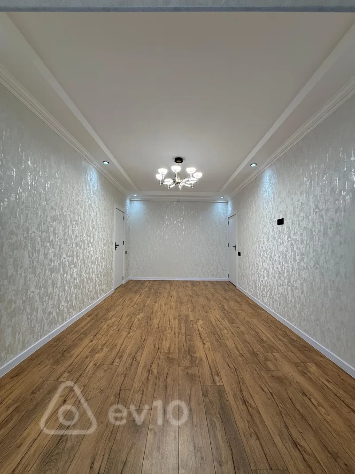 Satılır 3 otaqlı köhnə tikili 70 m²
