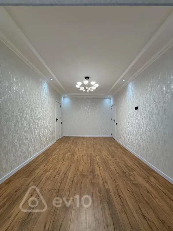 Satılır 3 otaqlı köhnə tikili 70 m²